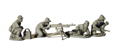 Italian Breda 37 Machine Gun and Four Crew