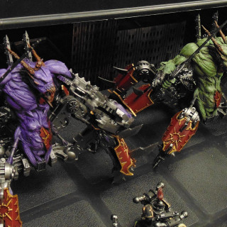 The Forces Of Chaos Arrive On Shroud For A Daemonic Meeting