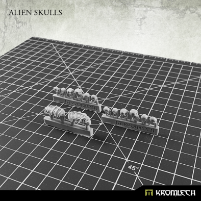 Alien Skulls Sprew