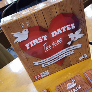 Quick & Easy Games - First Date, Colour Brain & Chameleon
