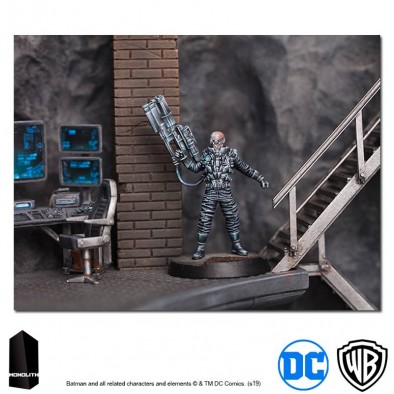 Mr Freeze (Model) - Monolith