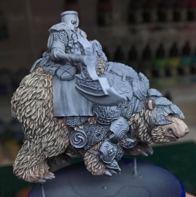 Nothing's cooler than a dwarf on a bear!