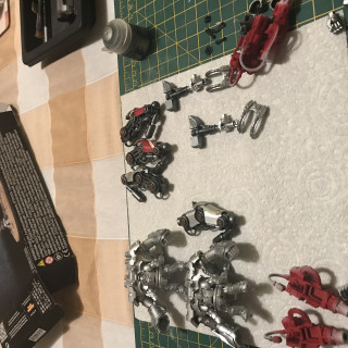 Building and painting the Dreadknights