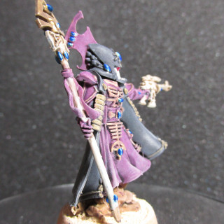 Eldar WhatsHisFaceWithAStaffAndPistol (Farseer with Staff)