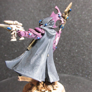 Eldar WhatsHisFaceWithAStaffAndPistol (Farseer with Staff)