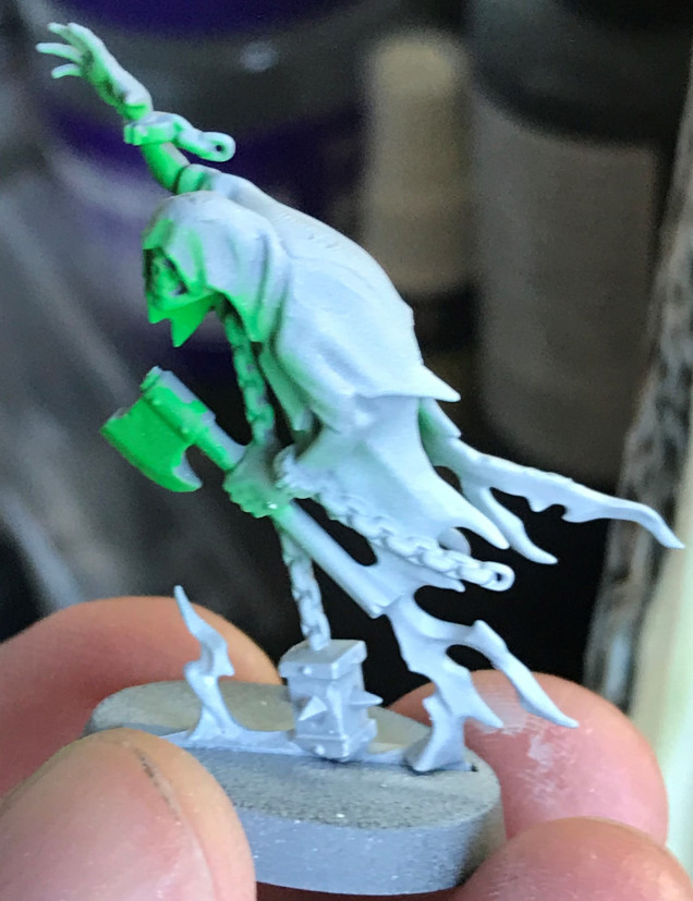 Then using using vallejo model air white in the airbrush I gave it a heavy zenith from above