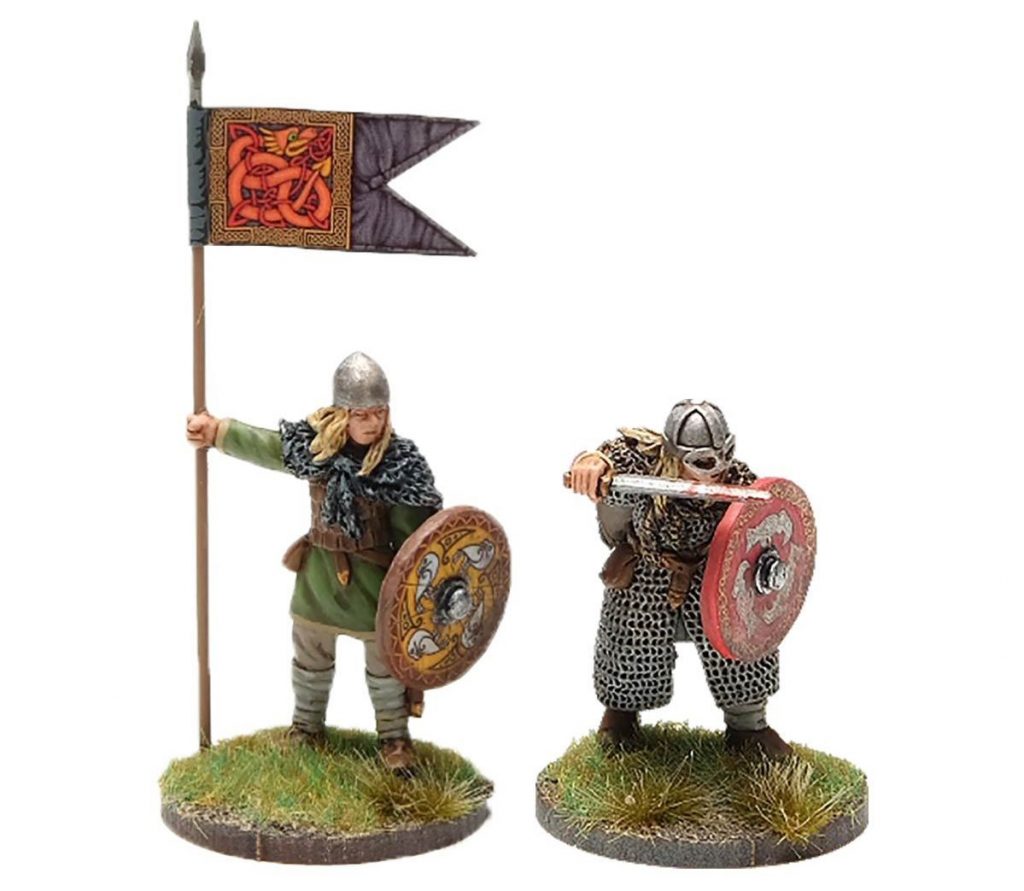 Viking Valkyrie & Banner Bearer - Footsore Miniatures