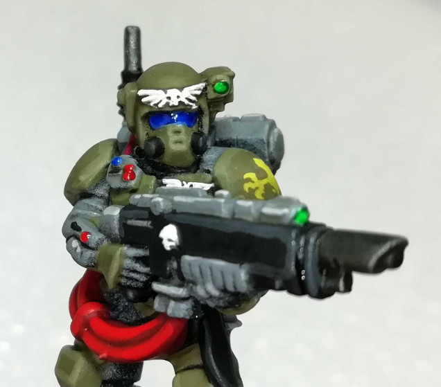 Upper body shot of Hellgunner with blue 