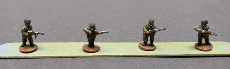 Fallschirmjager - Finishing the Painting
