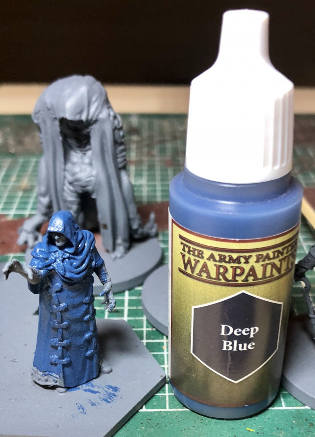 First up, the cloak is given an Army Painter Deep Blue