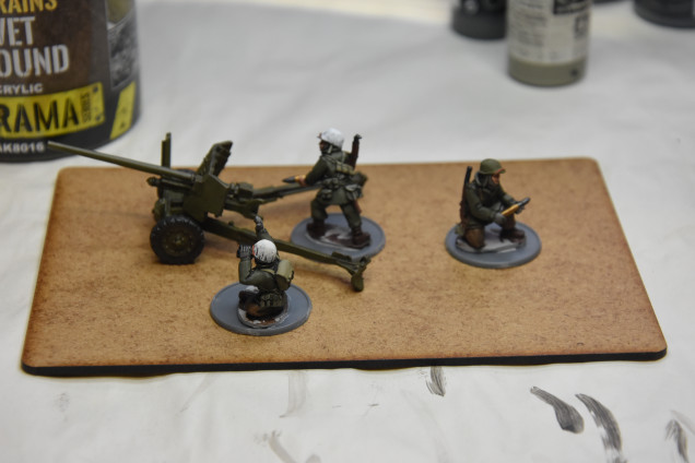 Now the crew is ready to man the gun. Next the base must get muddy.