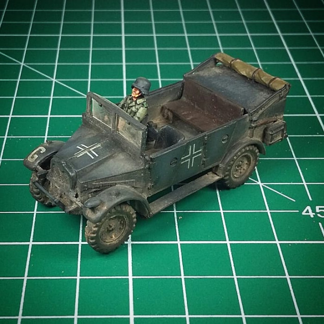 Something a little different...   Morris Umbauwagen Kfz 12.