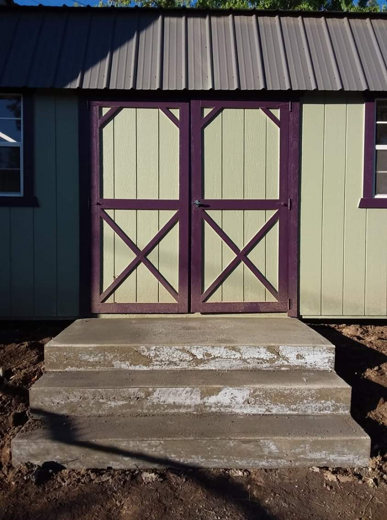 #SHEDTOPIA now with stairs.