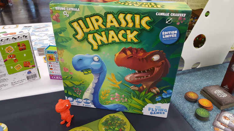 Funky Dinosaurs In Jurassic Snack!