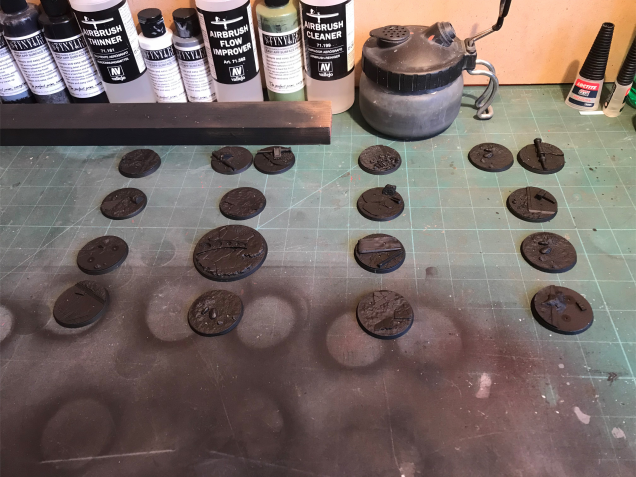 Primed Black using aribruck, Badger Primer