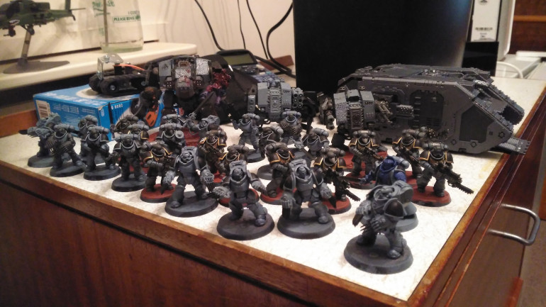 A very quick, cluttered photo of my first wave of Carcharodons. I won't be buying another model (apart from Tyberos) until I have completed these!! I will update the units individually as I press forward! 