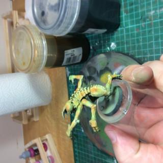 Quick and easy genestealers 2 - the airbrush method