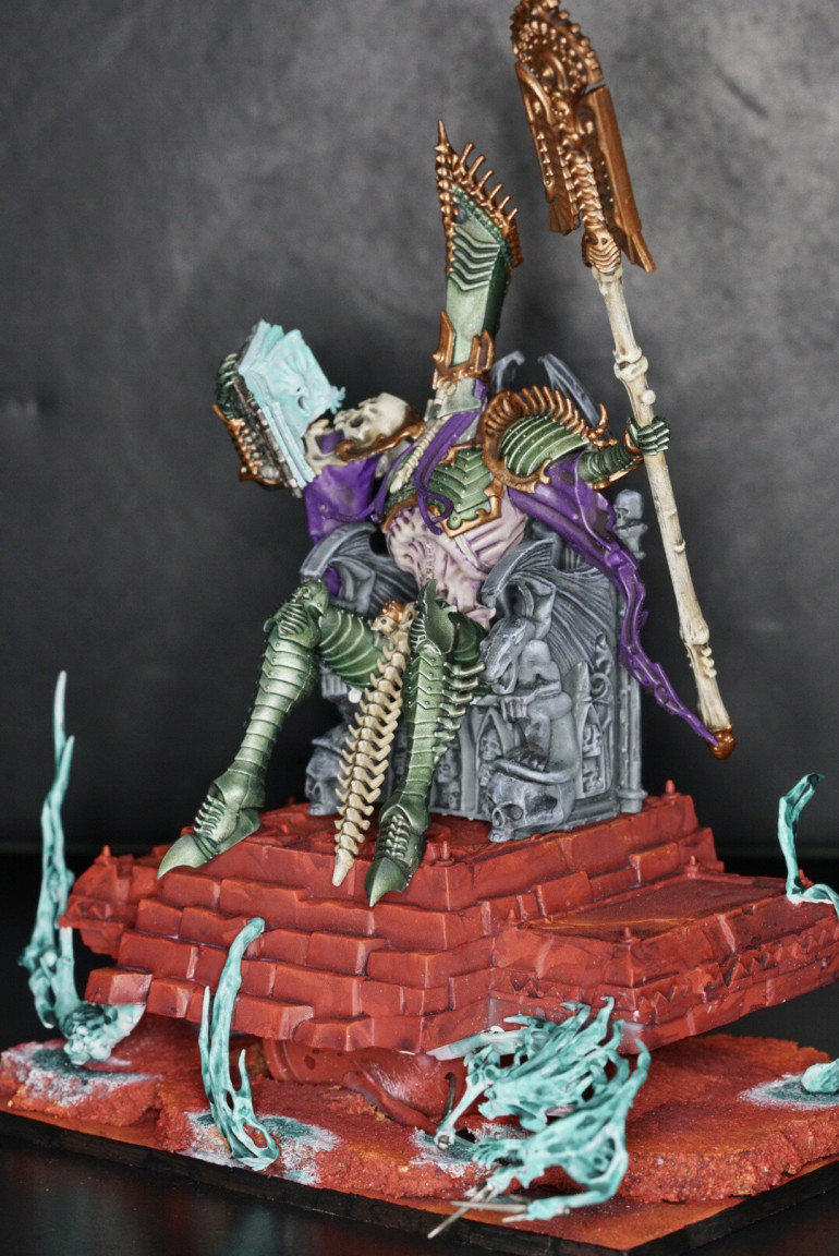 Side view to show the throne... needs more spirits at least.  The throne is on stone which I carried out matching color of the bloodsand base... but the red is quite dominant... that vampire harem might break up the uniformity a bit...