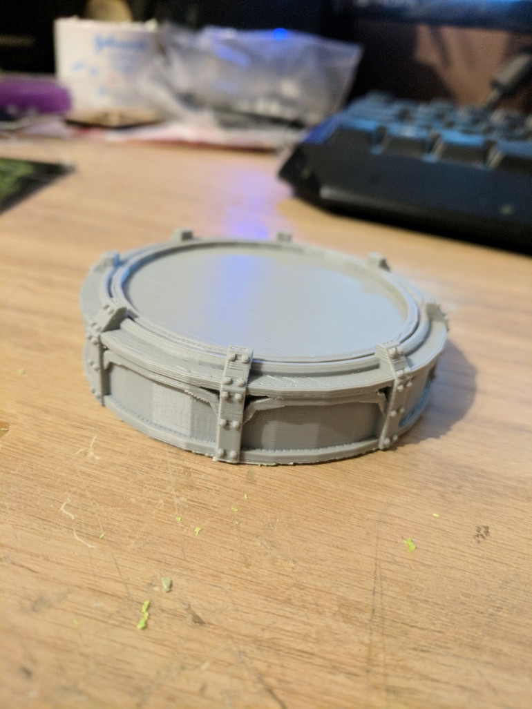 Printed out a suitable base which the can will be fitted onto, i wanted something that looked industrial but ornate at the same time.