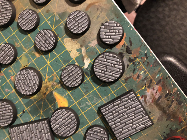 Bases with final highlight and recess shading