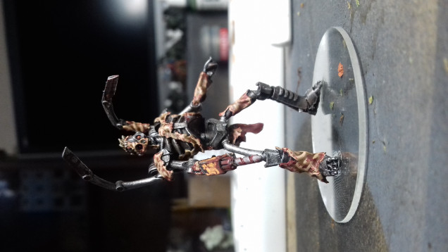 Having got out all my Shivers (see next post) to paint, I decided to paint the Manchine model as I thought this would be a great quick easy way to double my model count.