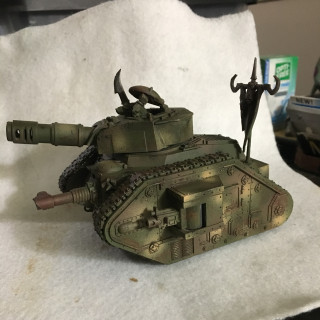 Leman Russ Battle Tank: heavy weathering