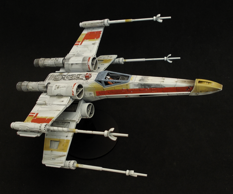 Red 2 X-wing model in 1/72 scale from Bandai - Part 3