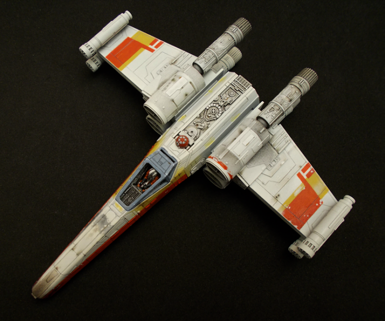 Red 2 X-wing model in 1/72 scale from Bandai - Part 2