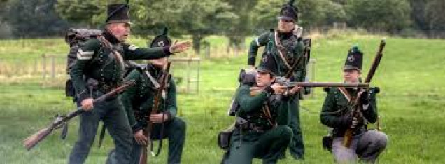 Modern Re-enactors. Here we can see Depictions of Rifle Uniforms that the Scheme will be Based on.