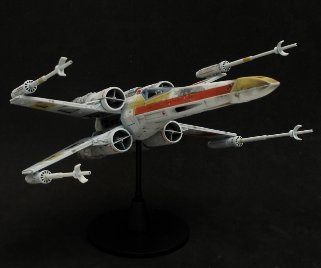 Red 2 X-wing model in 1/72 scale from Bandai - Part 3