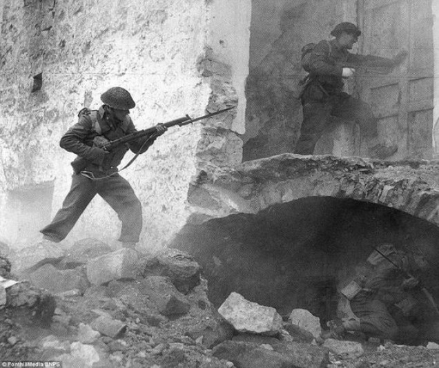 Clearing Buildings in the Town of Cassino