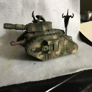 Leman Russ Battle Tank: heavy weathering