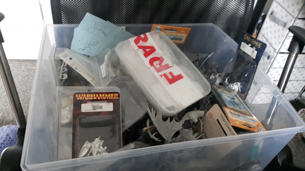 Spring Clean Challenge; My box of forgotten projects