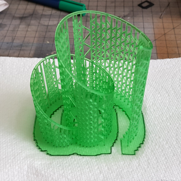 Print finished overnight this was impressive that it came out. I wont cure this until it's stuck on the model or clean the support points.