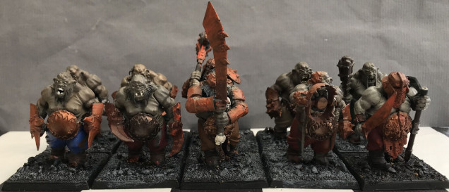 The bulk of the force are these ten Ogres. I would like to stripp paint from them as well, so I have to think how to do that on plastic.