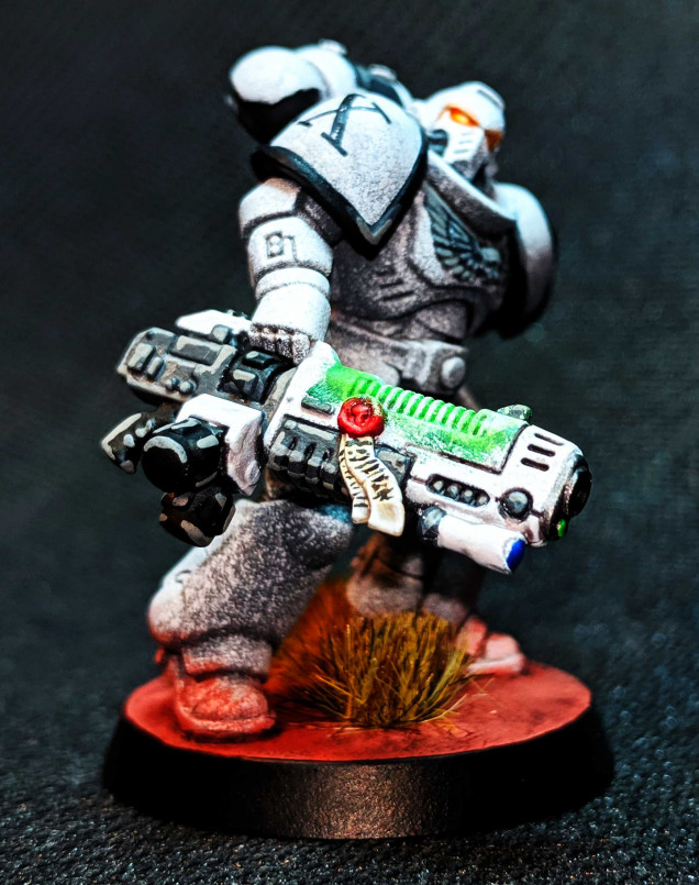 2nd half of the Hellblaster & another Lieutenant