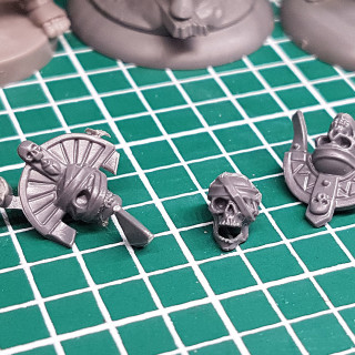 Swapping Skulls & Using Ex illis Miniatures