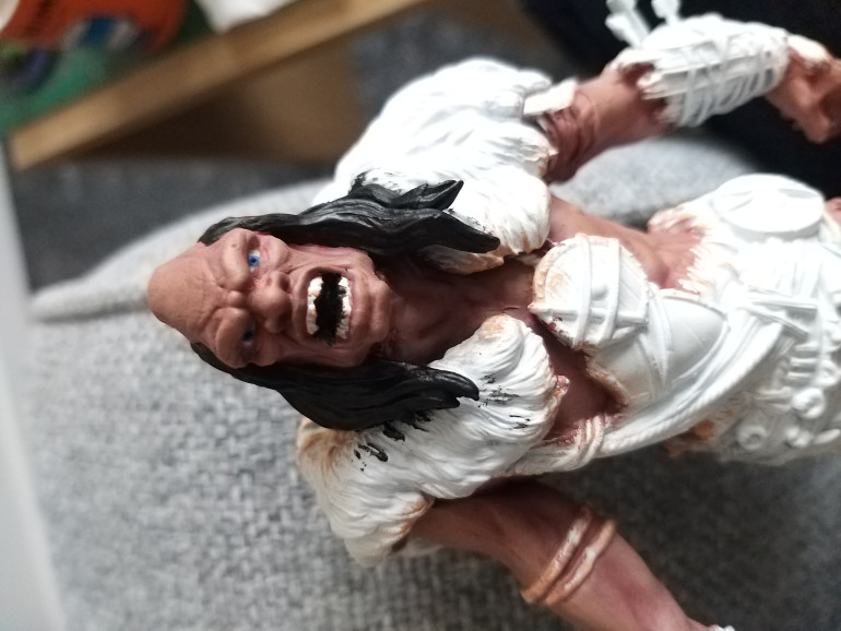 It was then time for the hair, I basecoated black