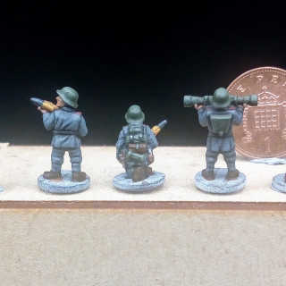 First Artillery Crew Finished