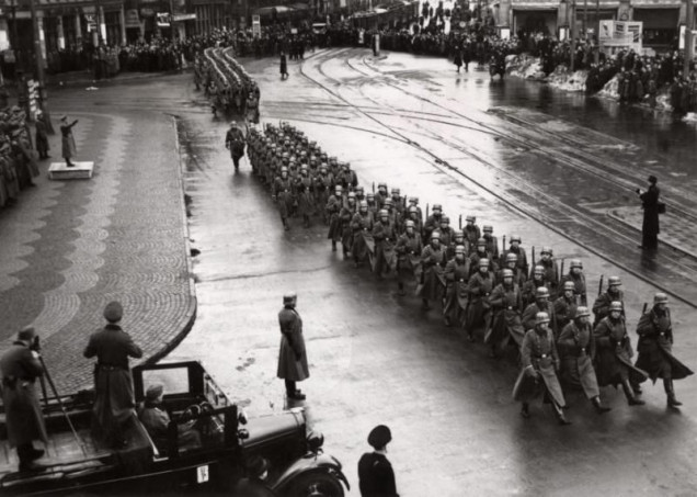 In 1940 there were over 140,000 Jews living in the Netherlands