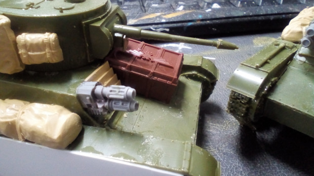 Heavy Flamer Hull Mounts. I like the Multi Melta way better than the heavy Flamer Mini it looks much more 'Industrial'