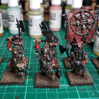 More WIP: Bestigors sporting the Mark of Khorne....