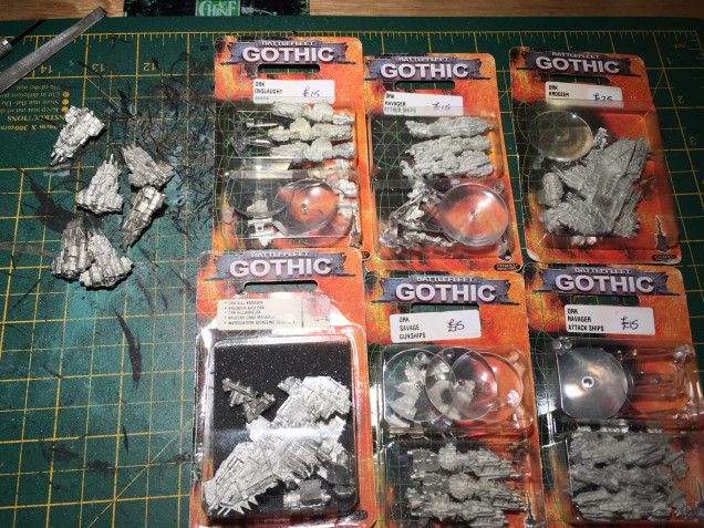 Finally getting round to assembling my ork fleet...