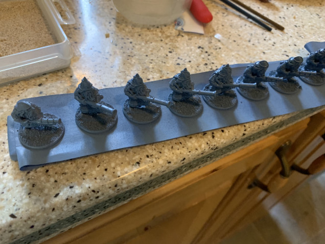 Primed minis