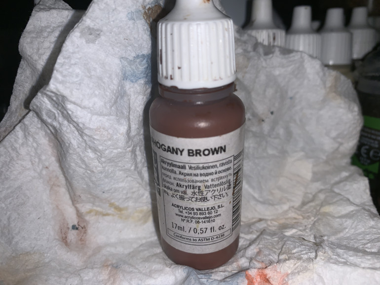 Vallejo Mahogany Brown for the Crossbows. 