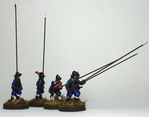 Dutch armoured pikemen