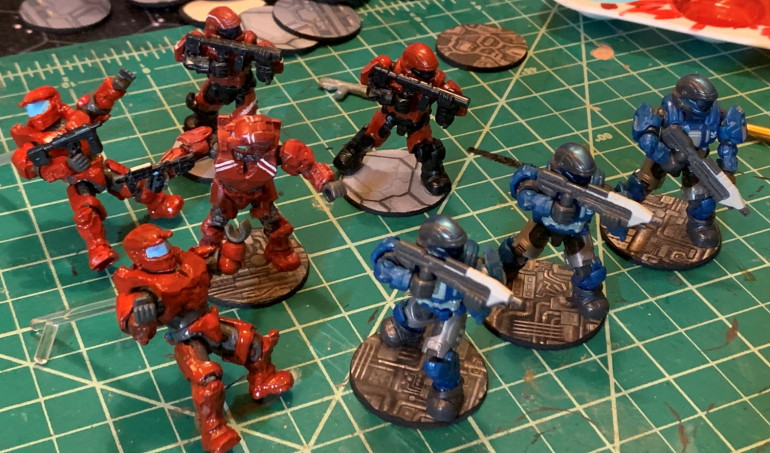 Like I said, there are a lot of nice blue and green HALO guys, I'm also building up reds in the re-paint of the goofy yellows, oranges, silvers, etc