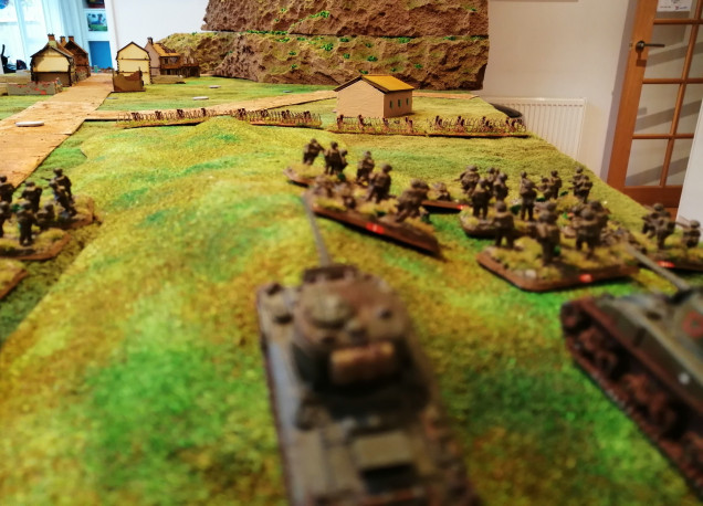 And the NZ right flank, where Orange platoon face an abandoned farm house beyond the barbed wire