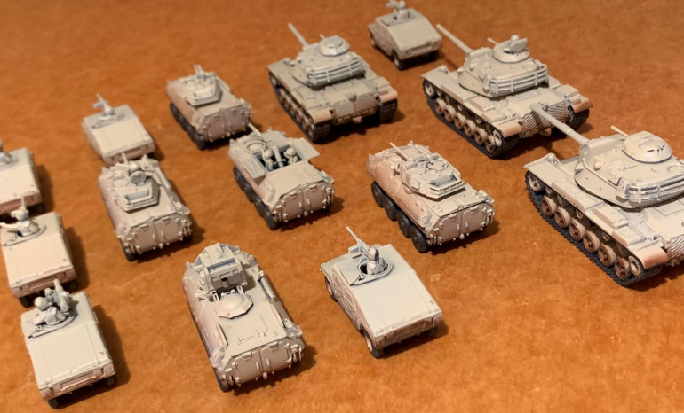 Painting started - 1991 USMC vehicles