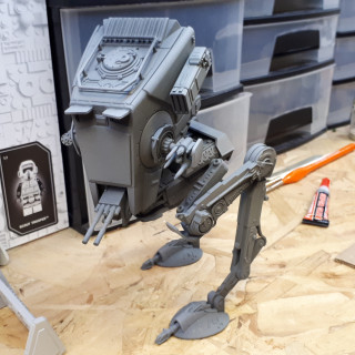 Airbrush Master Dan Continues Work On His Downed AT-ST